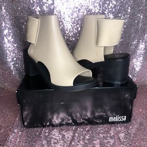 Melissa Elastic Dance Shoes